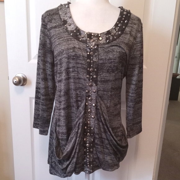 ALBERTO MAKALI studded knit pocket blouse. Large - Picture 1 of 10